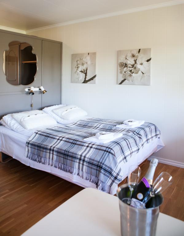 Fjordslottet Hotel Fotlandsvåg Esterno foto
