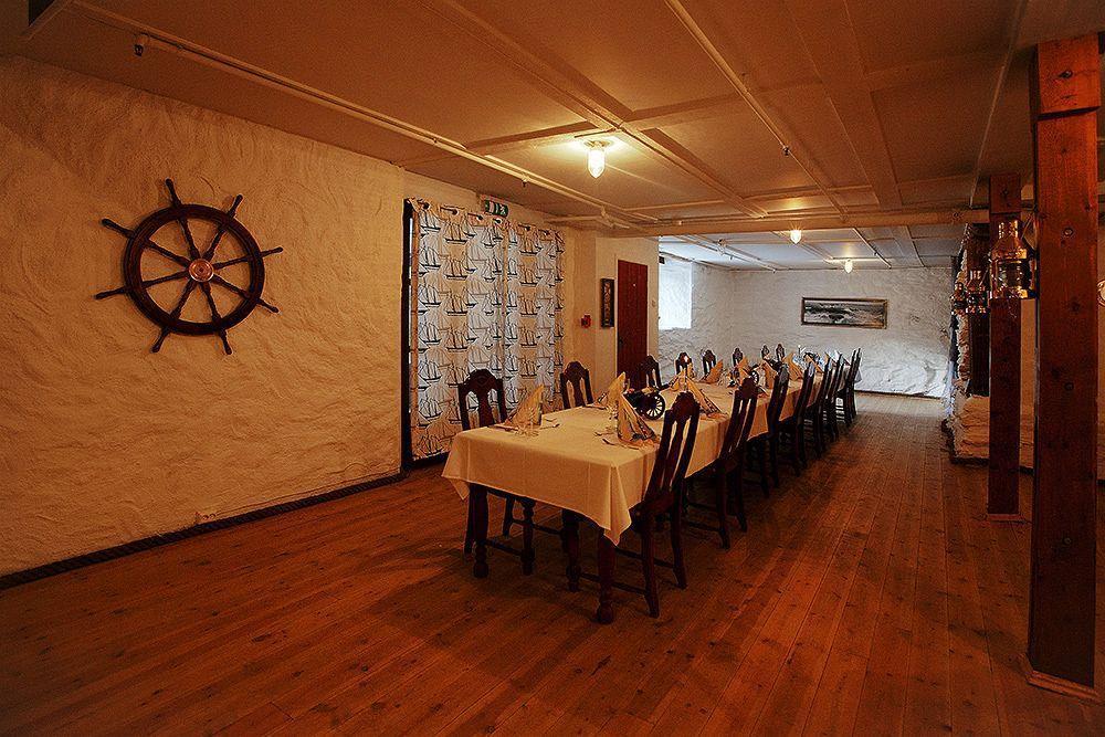 Fjordslottet Hotel Fotlandsvåg Esterno foto
