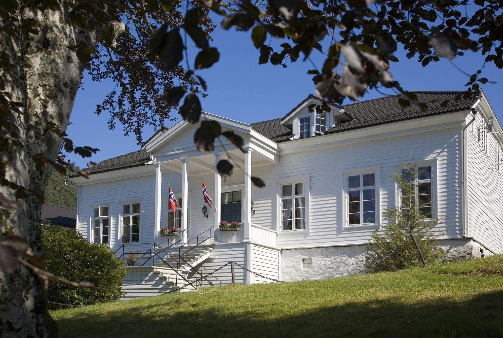 Fjordslottet Hotel Fotlandsvåg Esterno foto